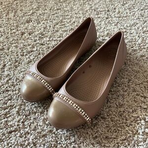Crocs Cap Toe Rhinestone Ballet Flats in Tan Size 8
